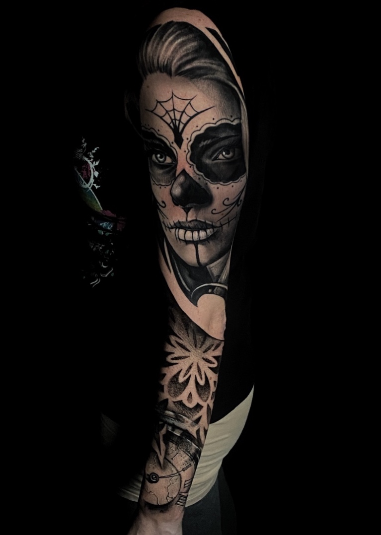 Tattoo-Arbeit 10 aus dem Portfolio von Csaba – Skin City Tattoo Neufeld