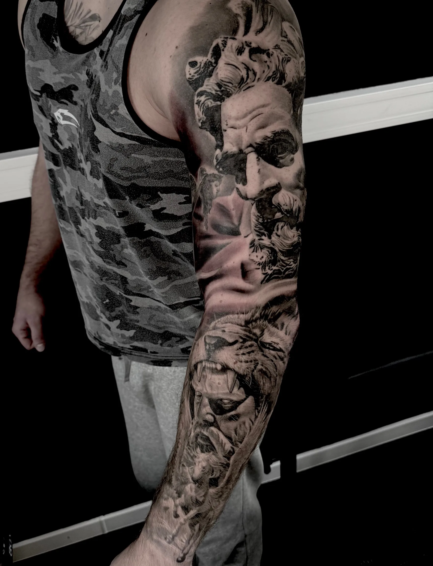 Tattoo-Arbeit 4 aus dem Portfolio von NoNo – Skin City Tattoo Neufeld