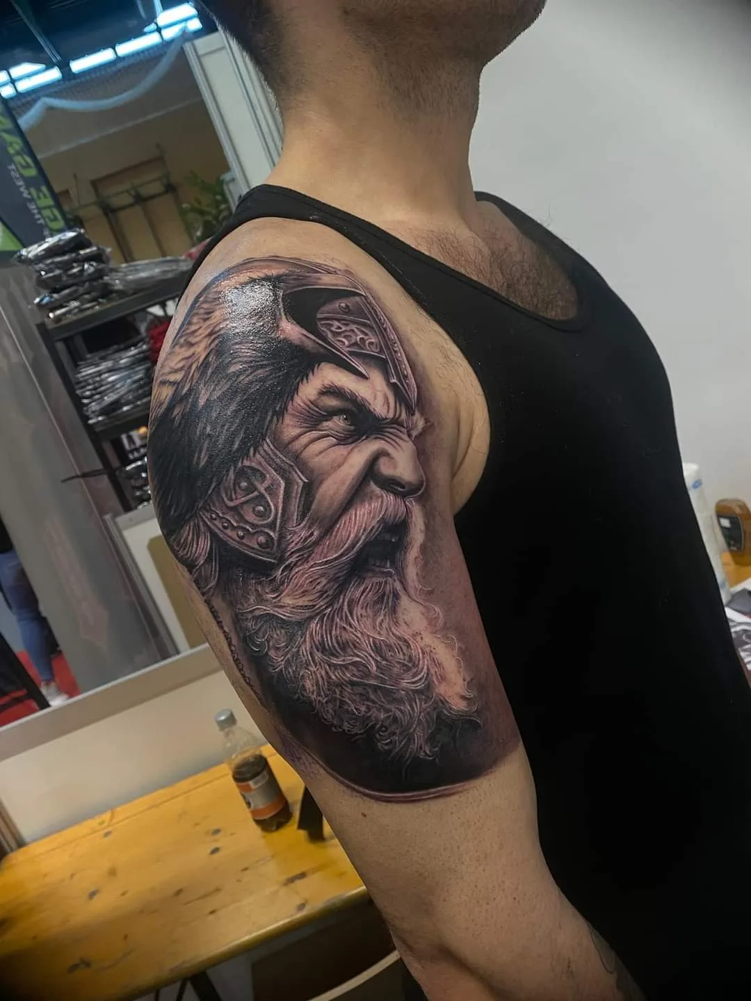 Tattoo-Arbeit 8 aus dem Portfolio von Tom – Skin City Tattoo Neufeld