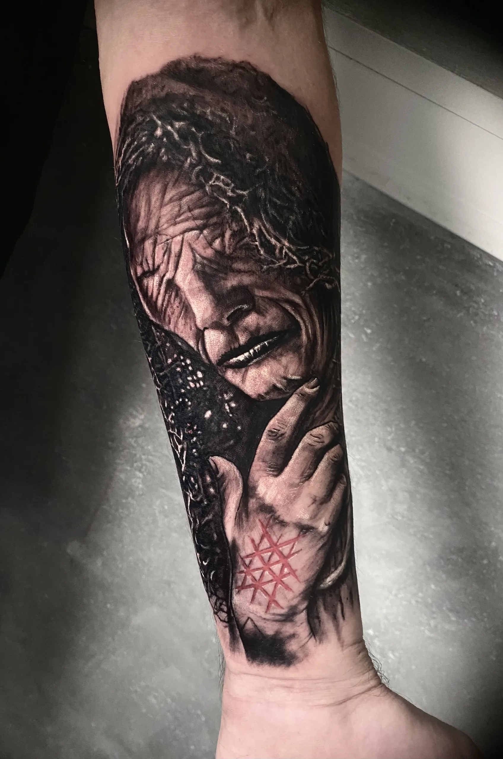 Tattoo-Arbeit 42 aus dem Portfolio von Tom – Skin City Tattoo Neufeld
