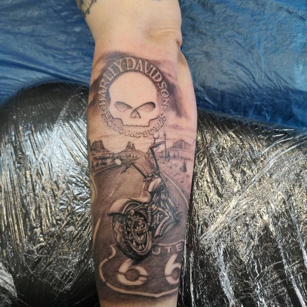 Tattoo-Arbeit 50 aus dem Portfolio von Tom – Skin City Tattoo Neufeld